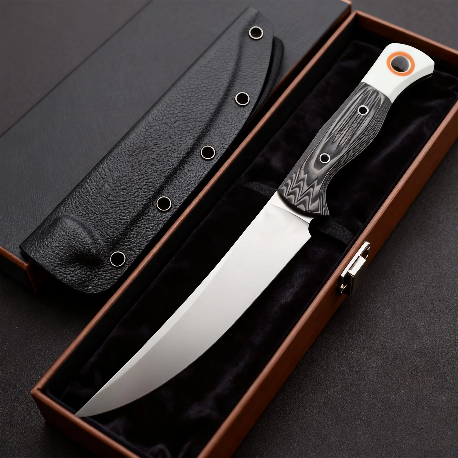 Meatcrafter presented as a premium outdoor gift