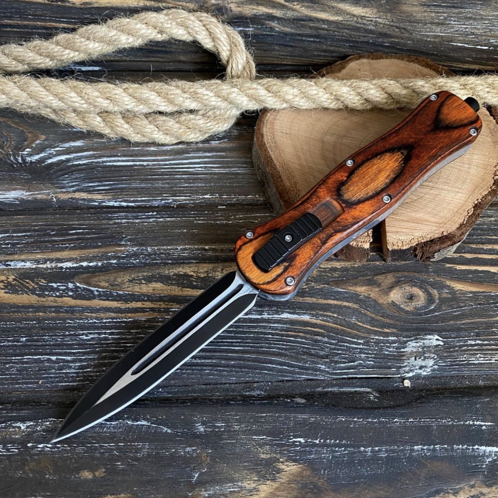 ⚡Last Day 70% OFF丨Butterfly 3300BK Infidel OTF Automatic Knife - Black/White D2 Plain Edge
