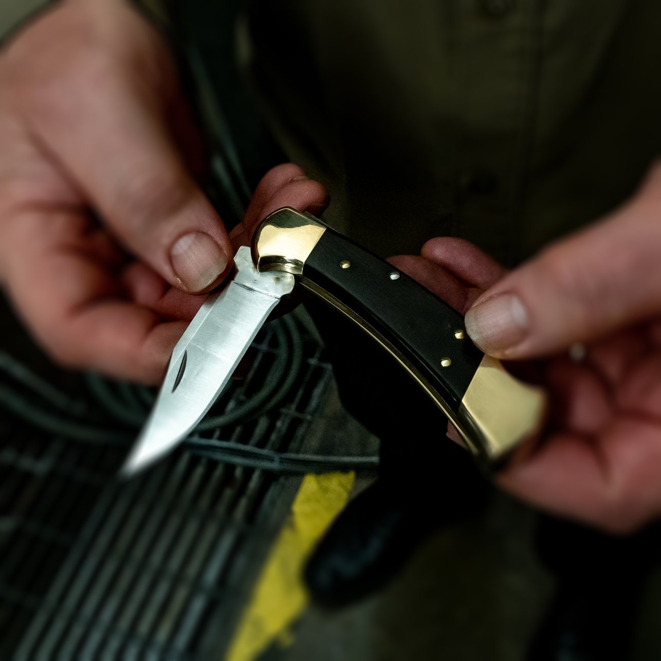 Bk 110 Folding Hunter Collection: 420HC & MagnaCut Steel Blades with Genuine Ebony & Brass/Nickel Silver Handles