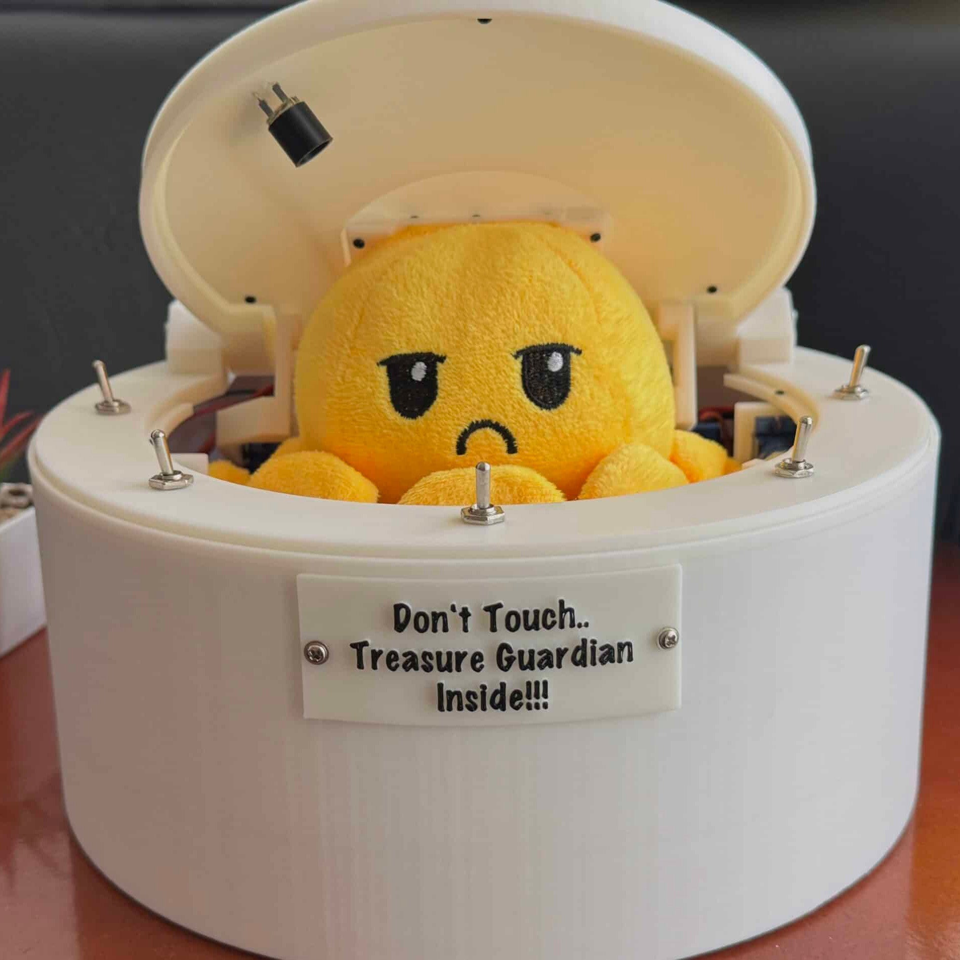 No Touch Octopus Treasure Guardian Box