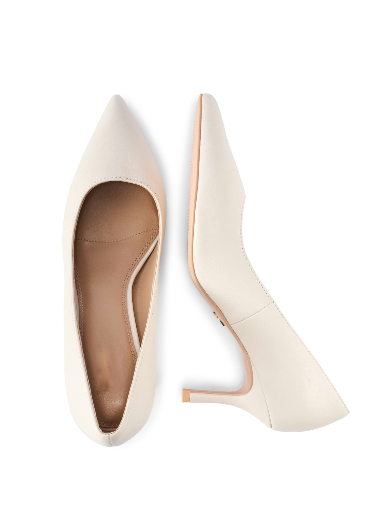 Cream leather women's pumps