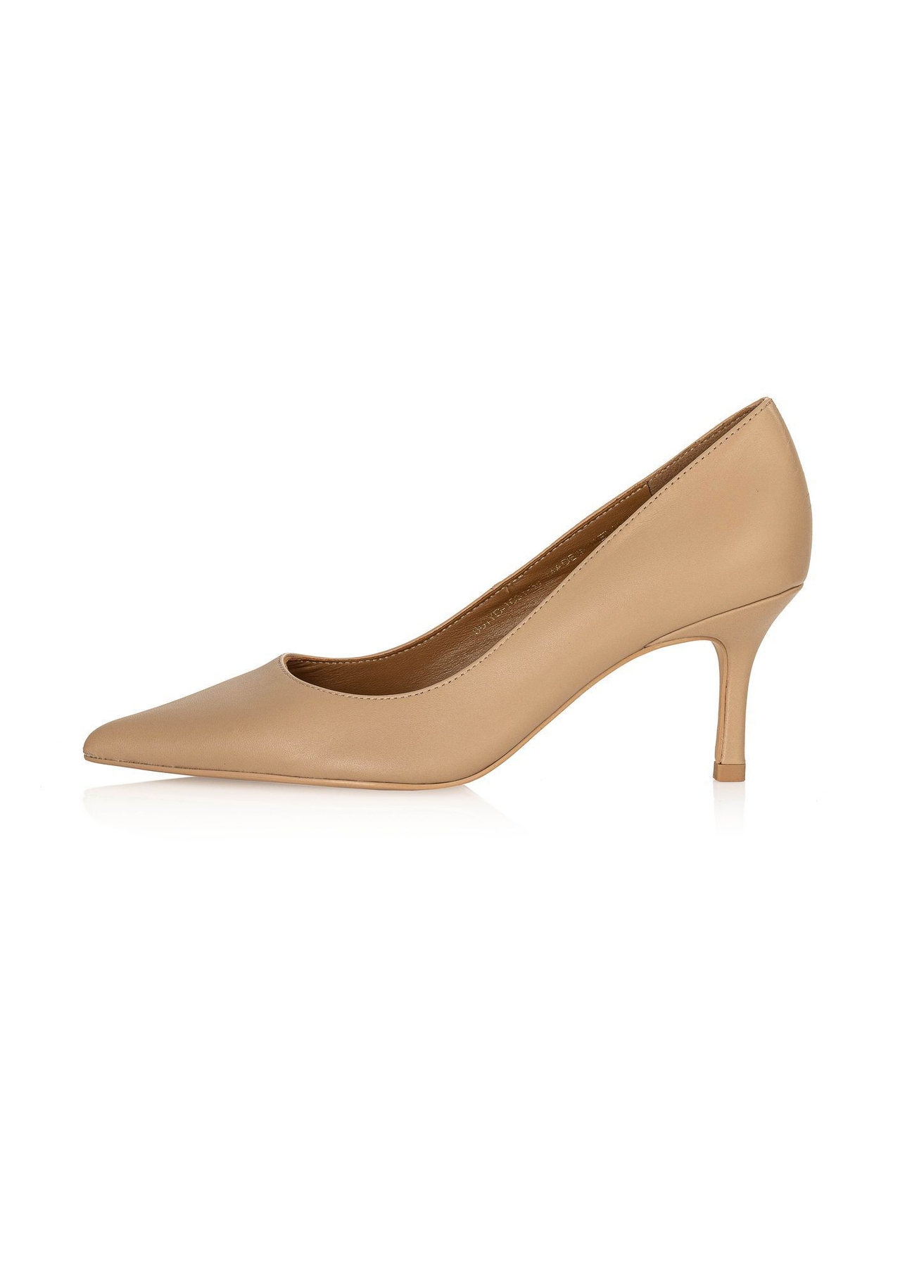 Beige leather women's pumps