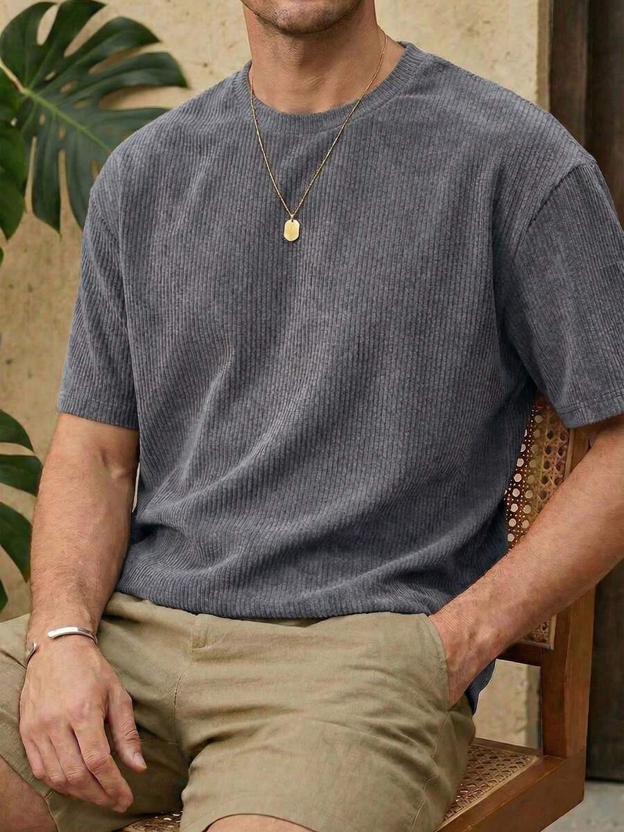 Men's Casual Loose Fit Round Neck Short Sleeve T-Shirt