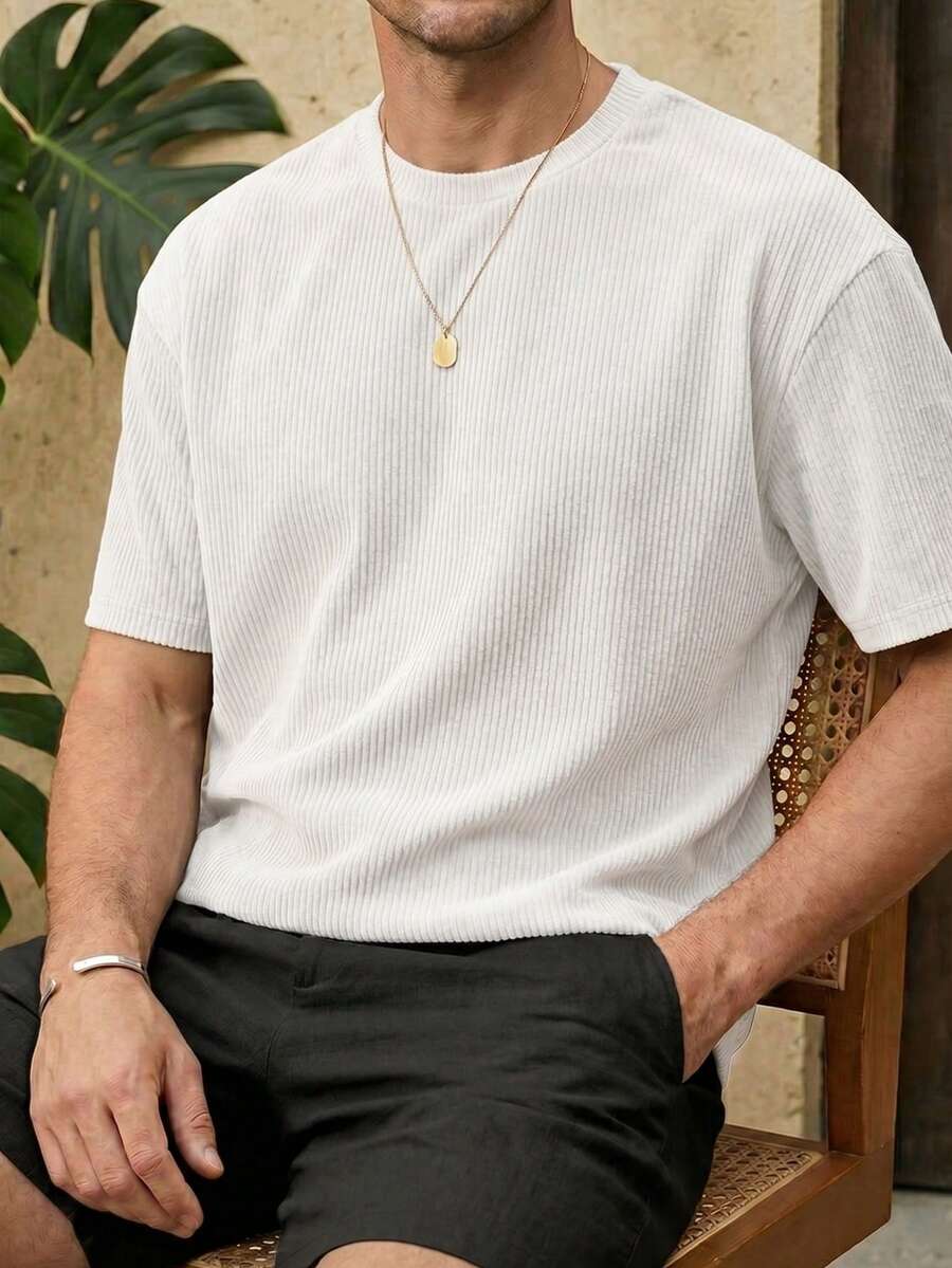 Men's Casual Loose Fit Round Neck Short Sleeve T-Shirt