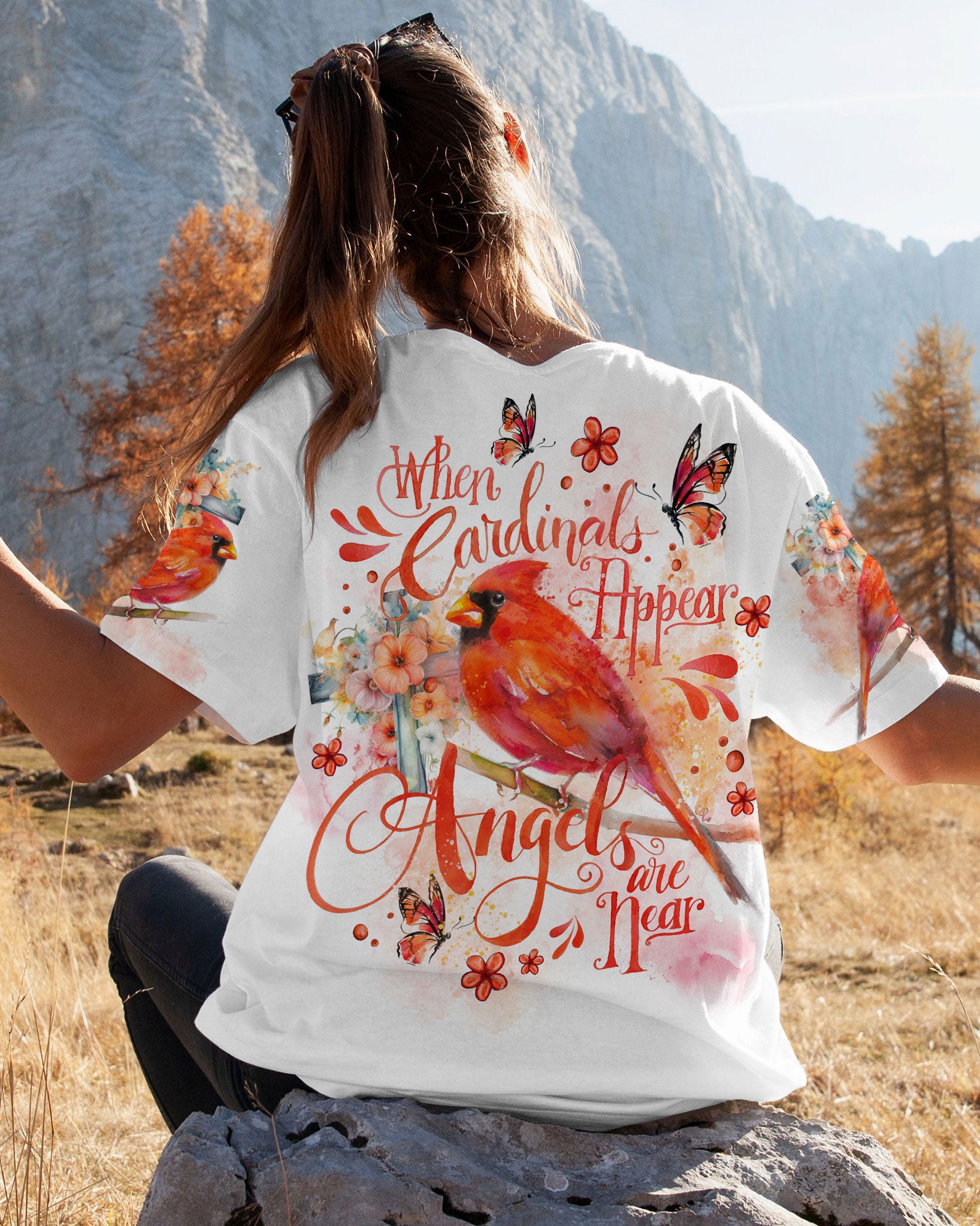 WHEN CARDINALS APPEAR ANGELS ARE NEAR ALL OVER PRINT - TLNO0808234