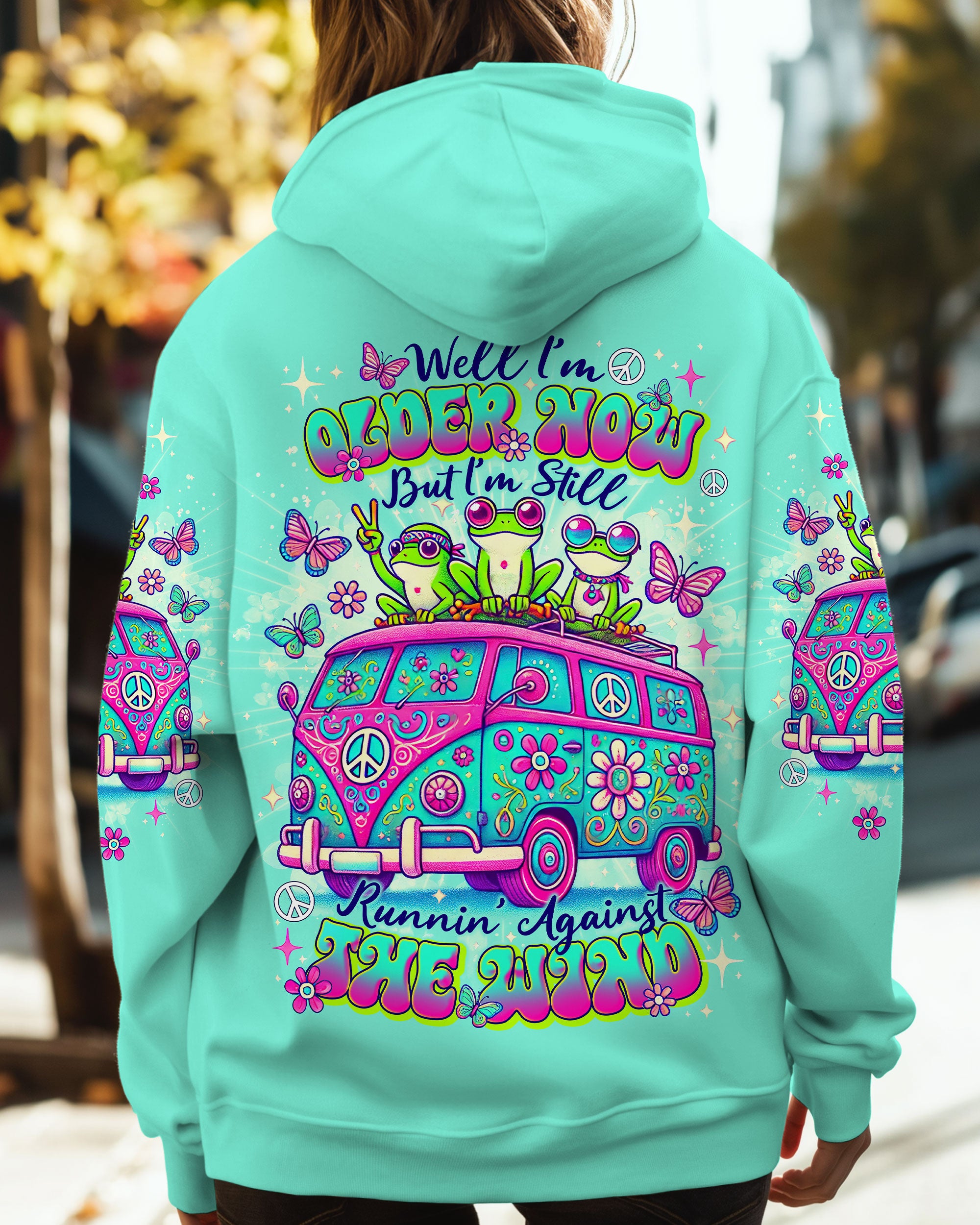 RUNNING AGAINST THE WIND BUS FROG ALL OVER PRINT - TLNT2312242