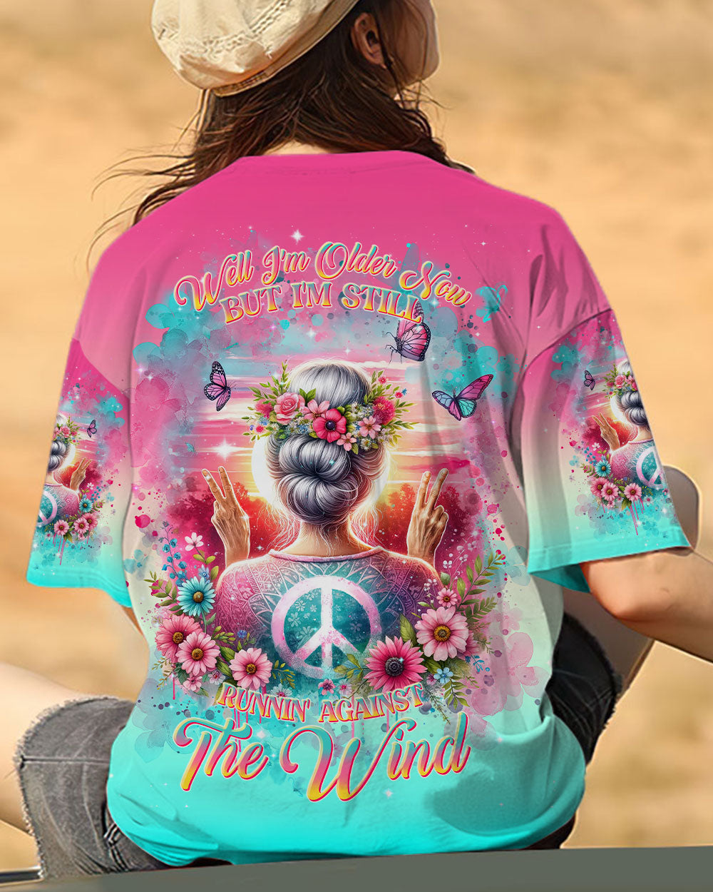 RUNNING AGAINST THE WIND OLD WOMAN ALL OVER PRINT - TLNT2212233