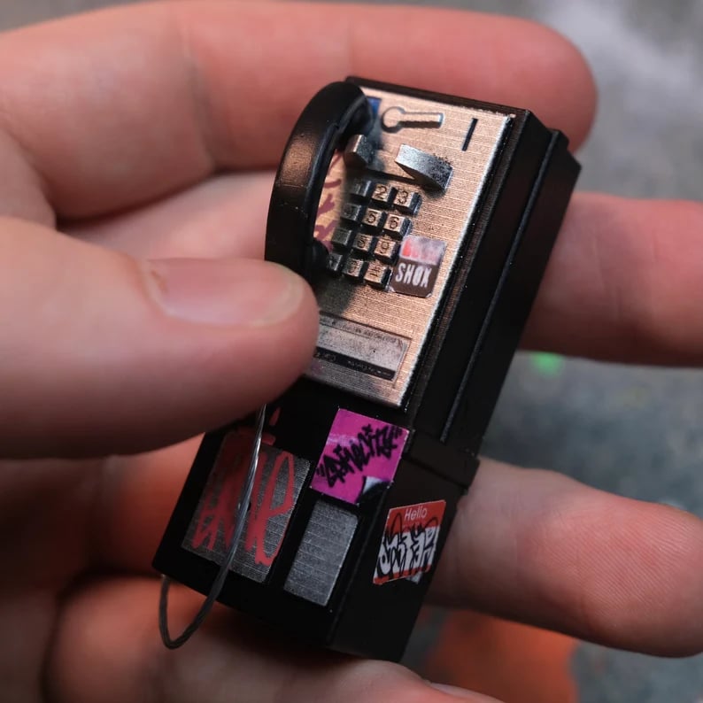 🌟 1:12 Handcrafted Wall Payphone – LED Lights & Removable Handset