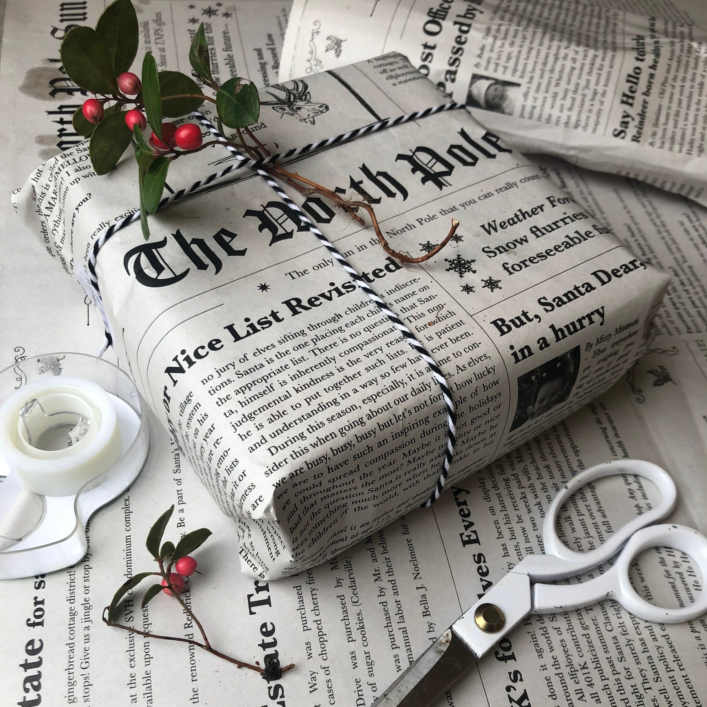 🔥LAST DAY 50% OFF - 🎁✨North Pole Newspaper Christmas Gift Wrap