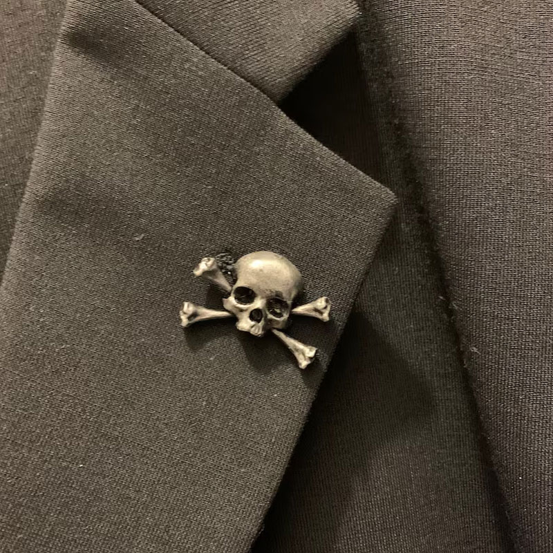 Skull Pin (BUY 3 FREE SHIPPING)