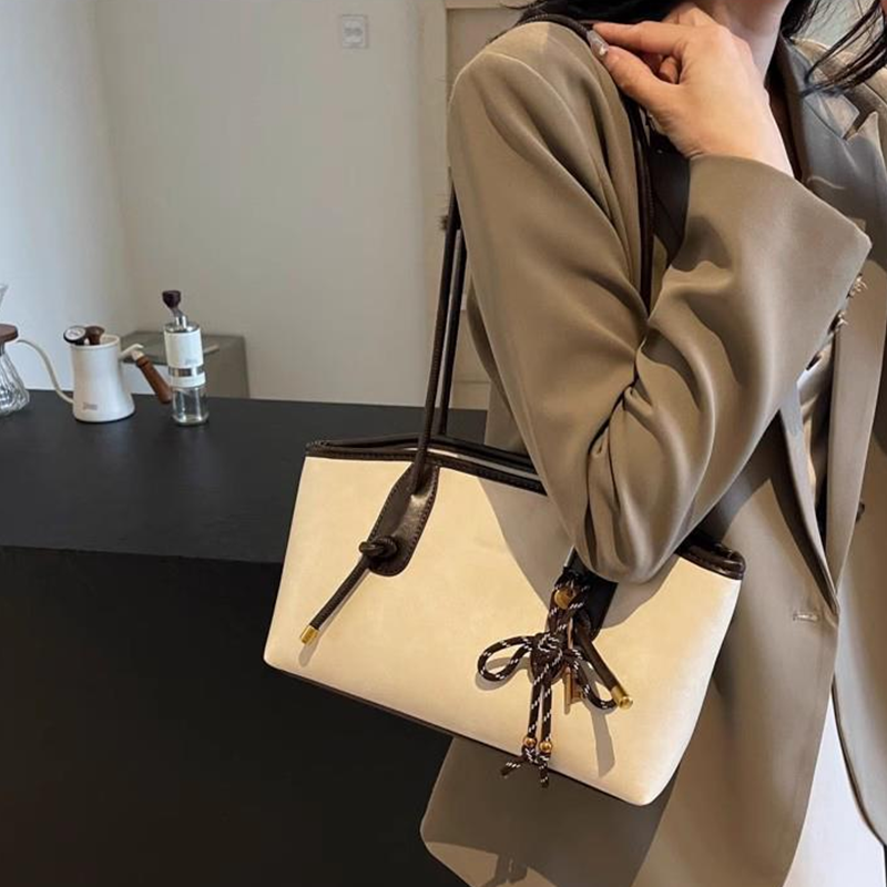 Comfortable Shoulder Carry