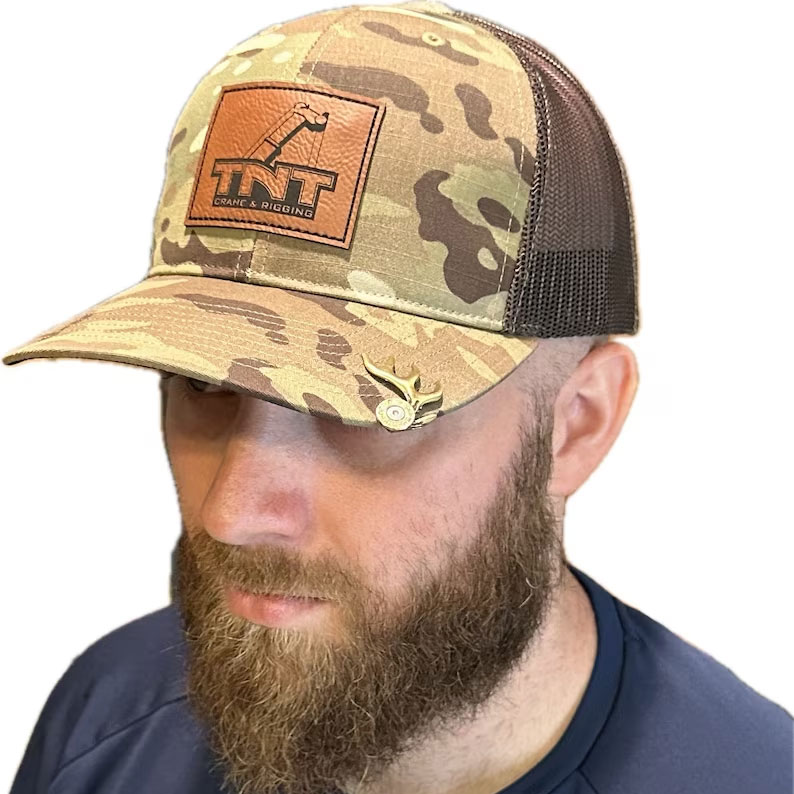 Hunter hat clip