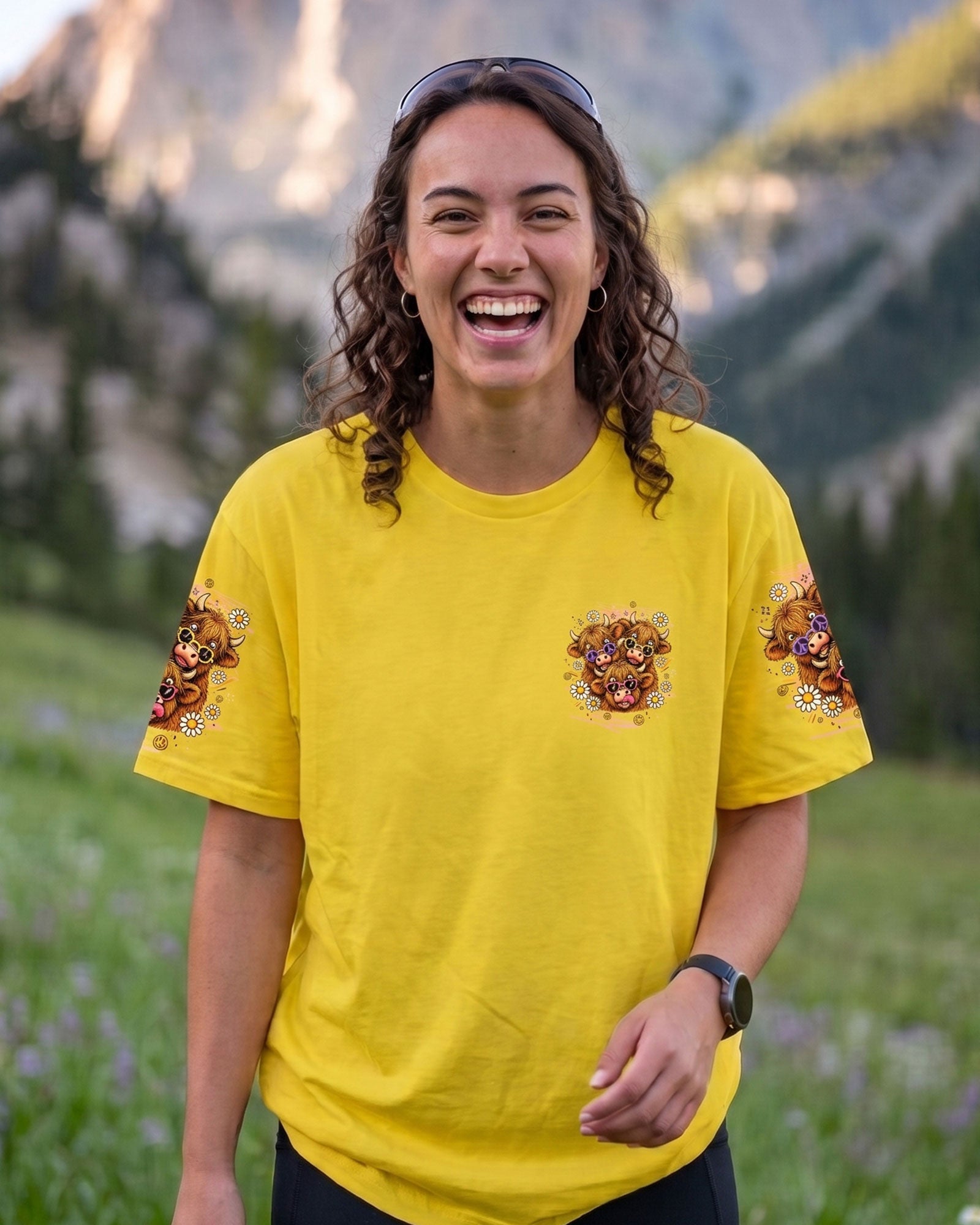 GOOD TIMES CRAZY FRIEND HIGHLAND COW ALL OVER PRINT - TLTW0807261