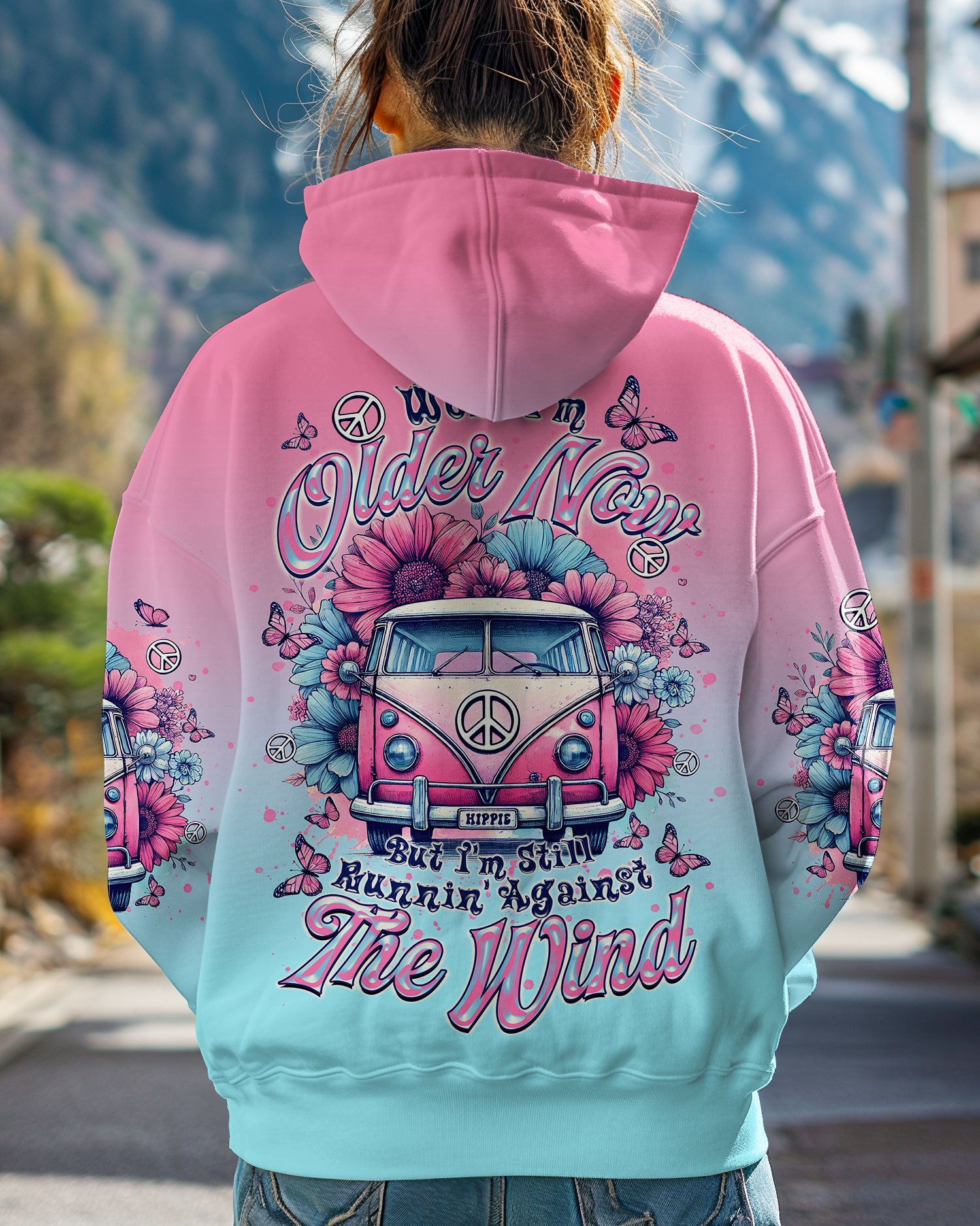 RUNNING AGAINST THE WIND CAR  ALL OVER PRINT - TLTR0503254