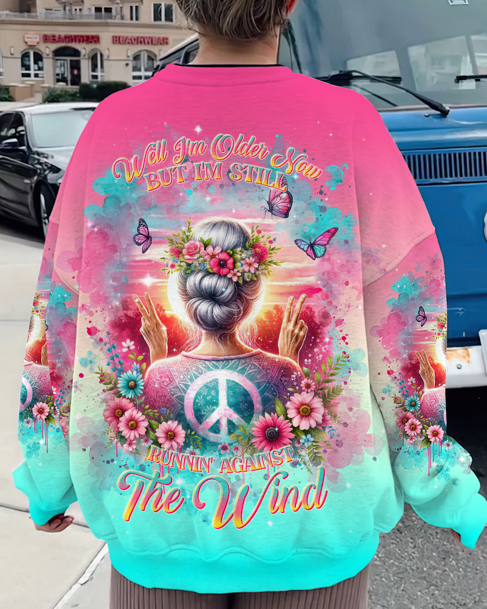 RUNNING AGAINST THE WIND OLD WOMAN ALL OVER PRINT - TLNT2212233