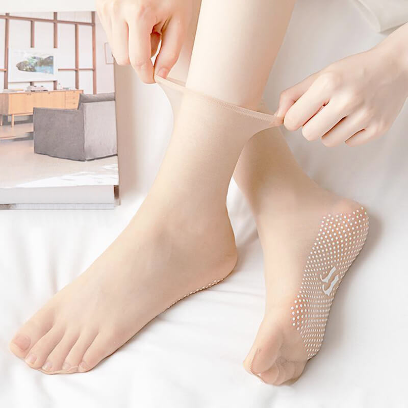 🔥2025 HOT SALE🔥💞Non-slip And Invisible Crystal Silk Socks（The more you buy, the higher the discount）