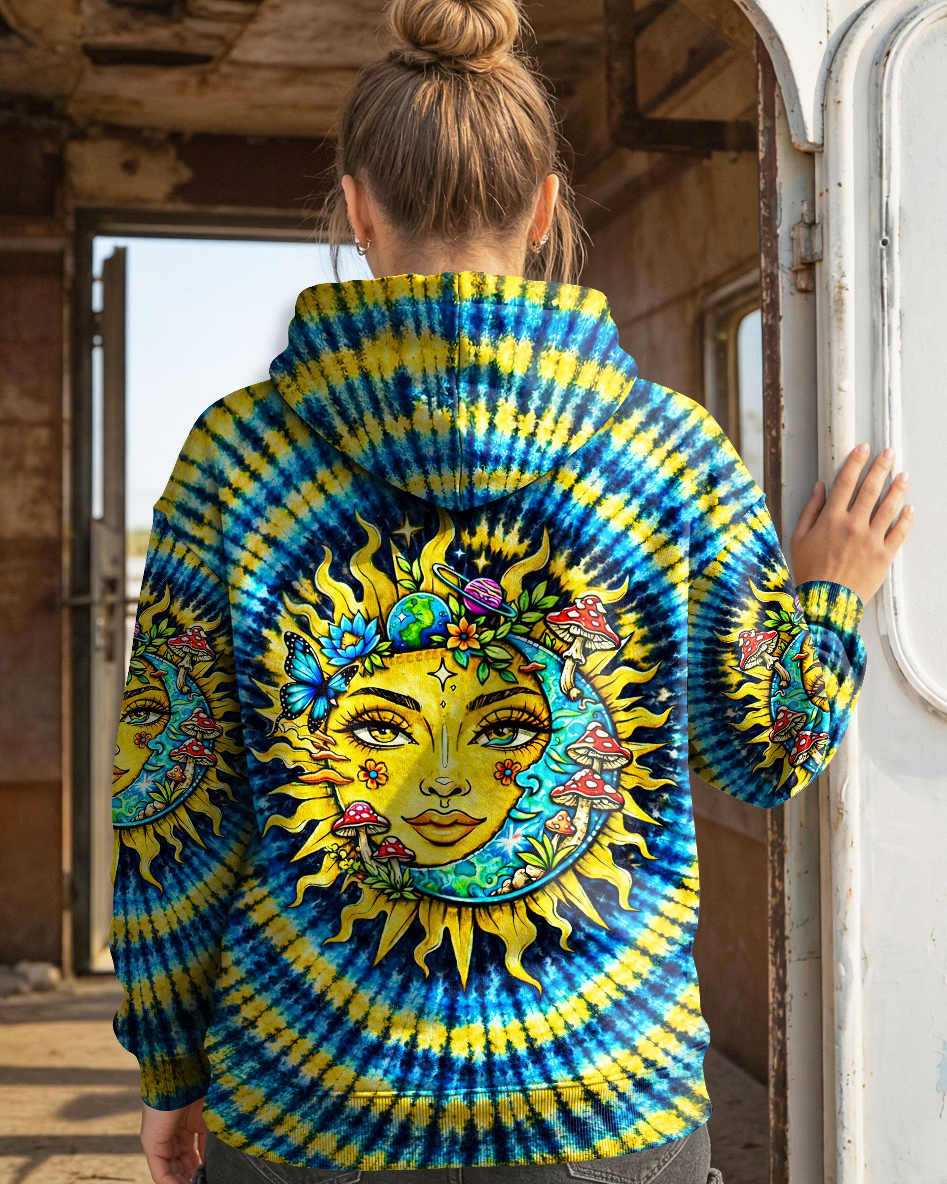 SUN AND MOON SWIRL ALL OVER PRINT  - TLNT2302262