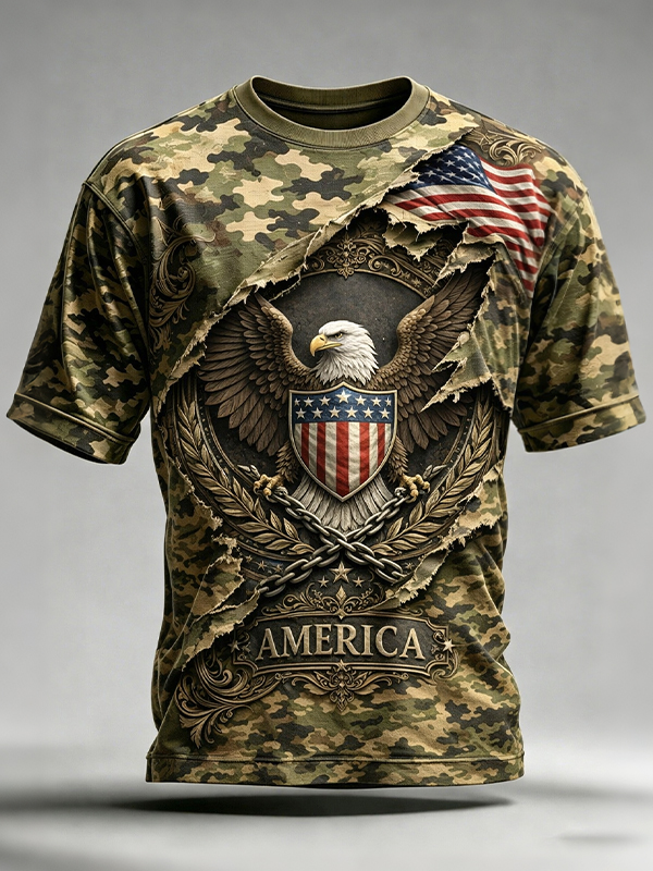 Men's American Bald Eagle Retro Camo Art Print T-Shirt
