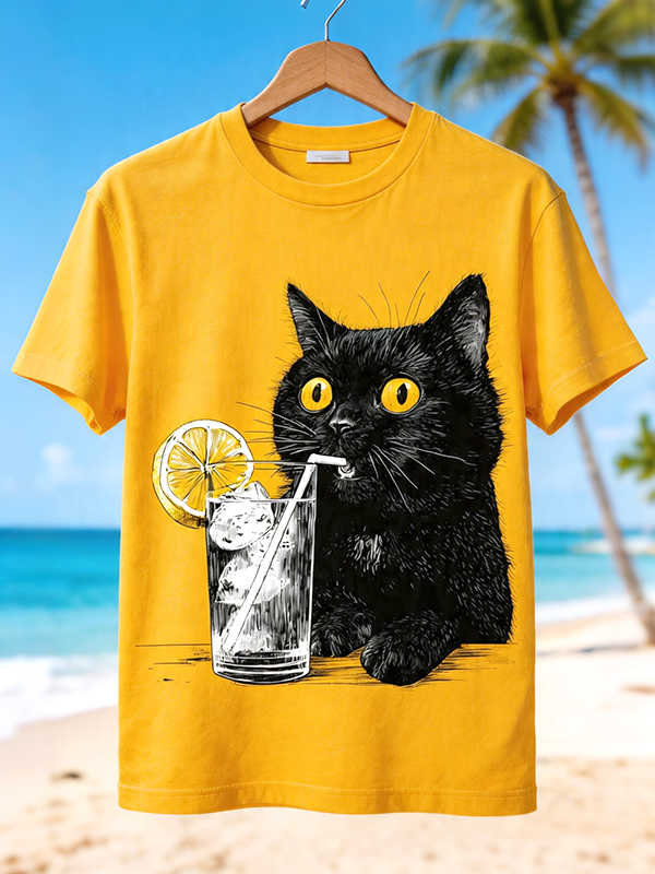 Men's Black Cat Relaxing On Vacation Art Print T-Shirt