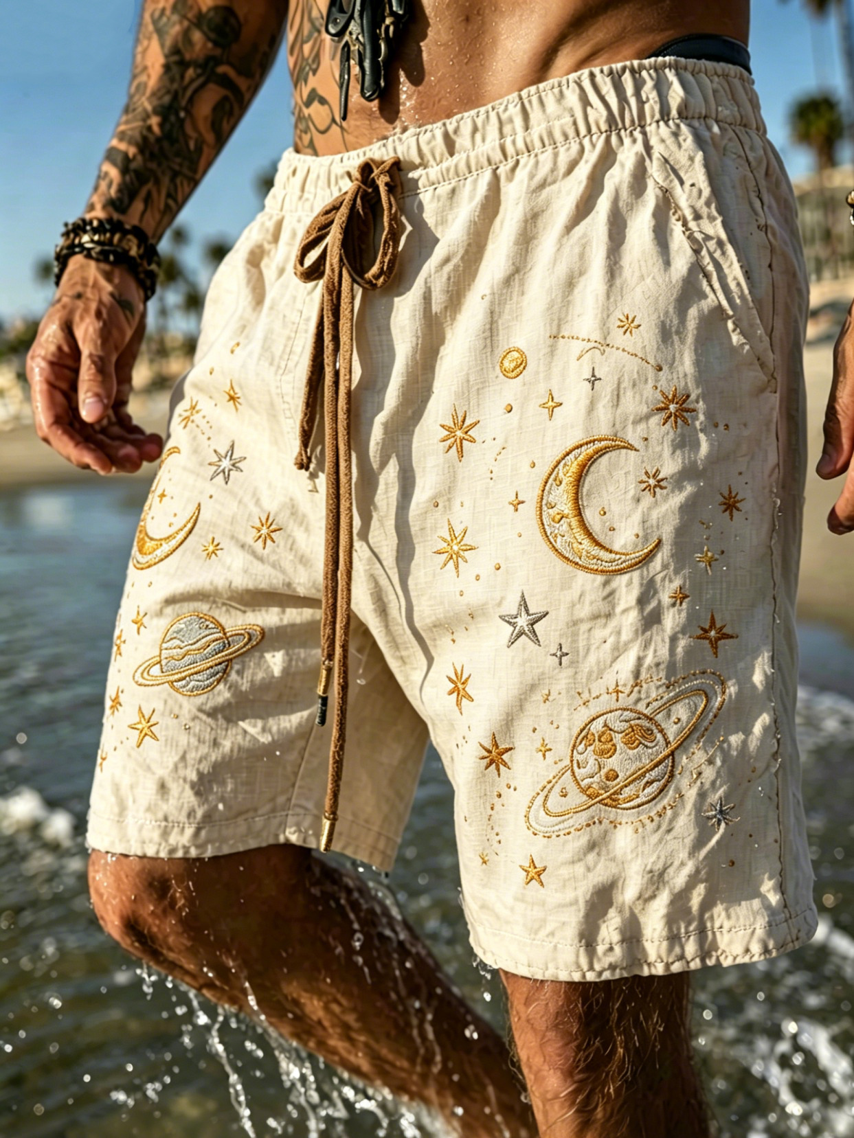 Men's Retro Sun And Moon Mystical Art Print Casual Shorts