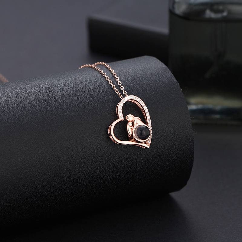 Mother's Heart Necklace With Projection Stone