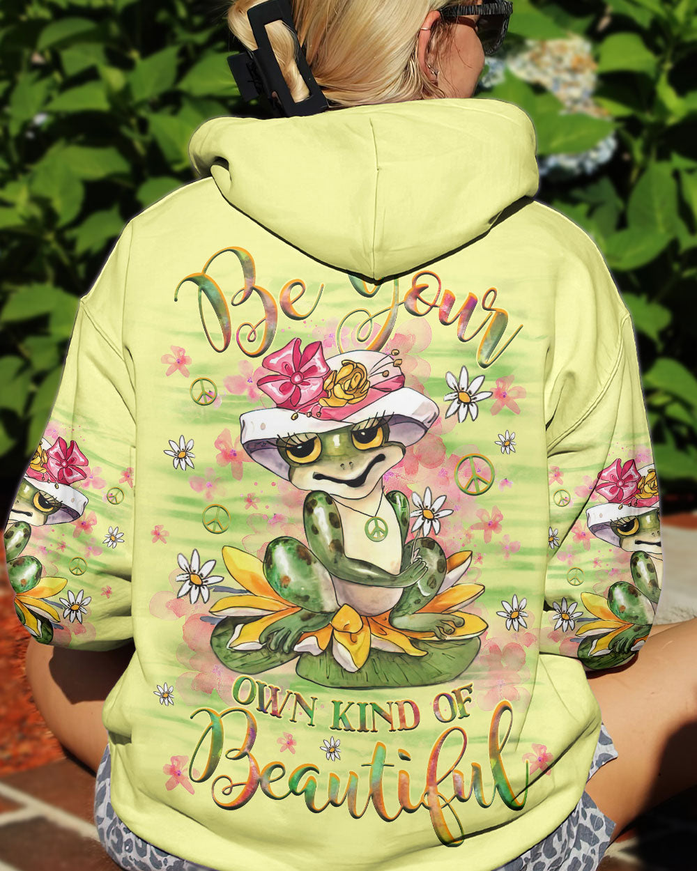 BE YOUR OWN KIND OF BEAUTIFUL FROG ALL OVER PRINT - YHHG1110233