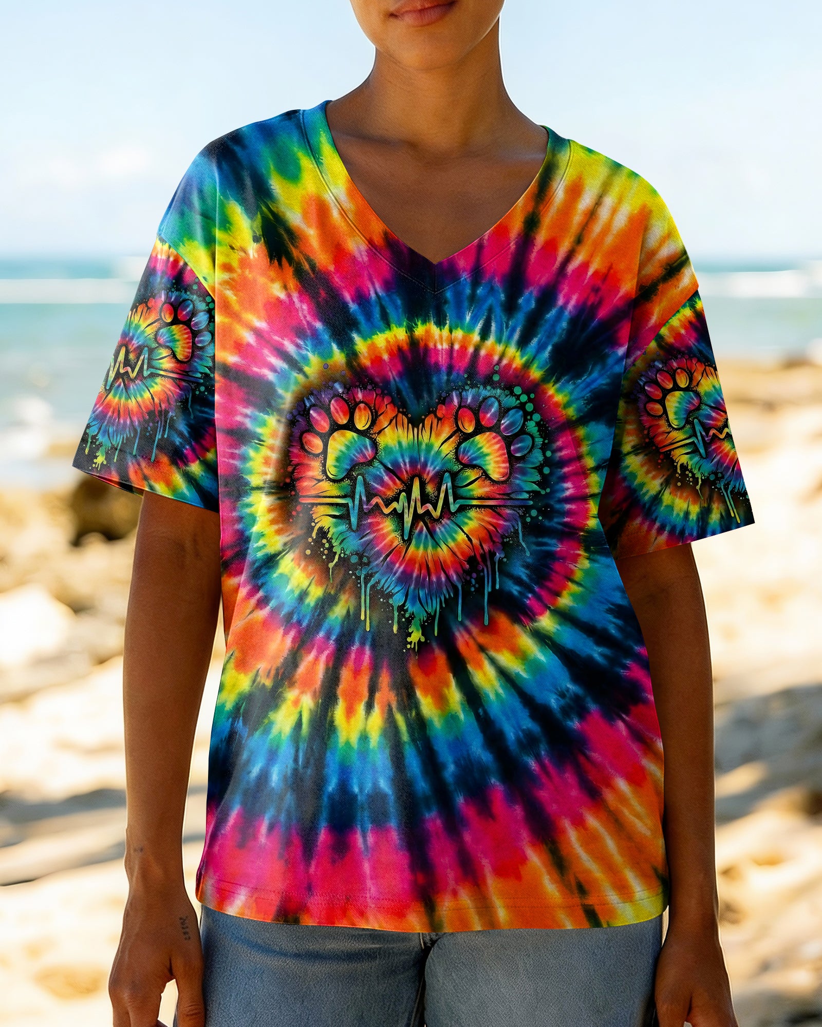 COLORFUL HEARTBEAT PAW ALL OVER PRINT - TYPQ2302262
