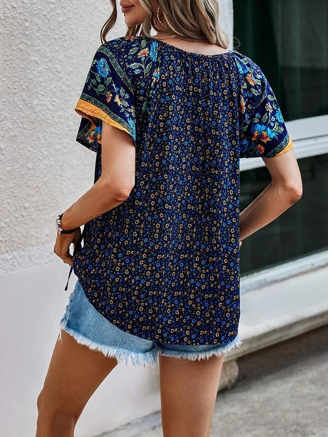 Women's Resort Style Bohemian Print V-Neck Short Sleeve Shirt