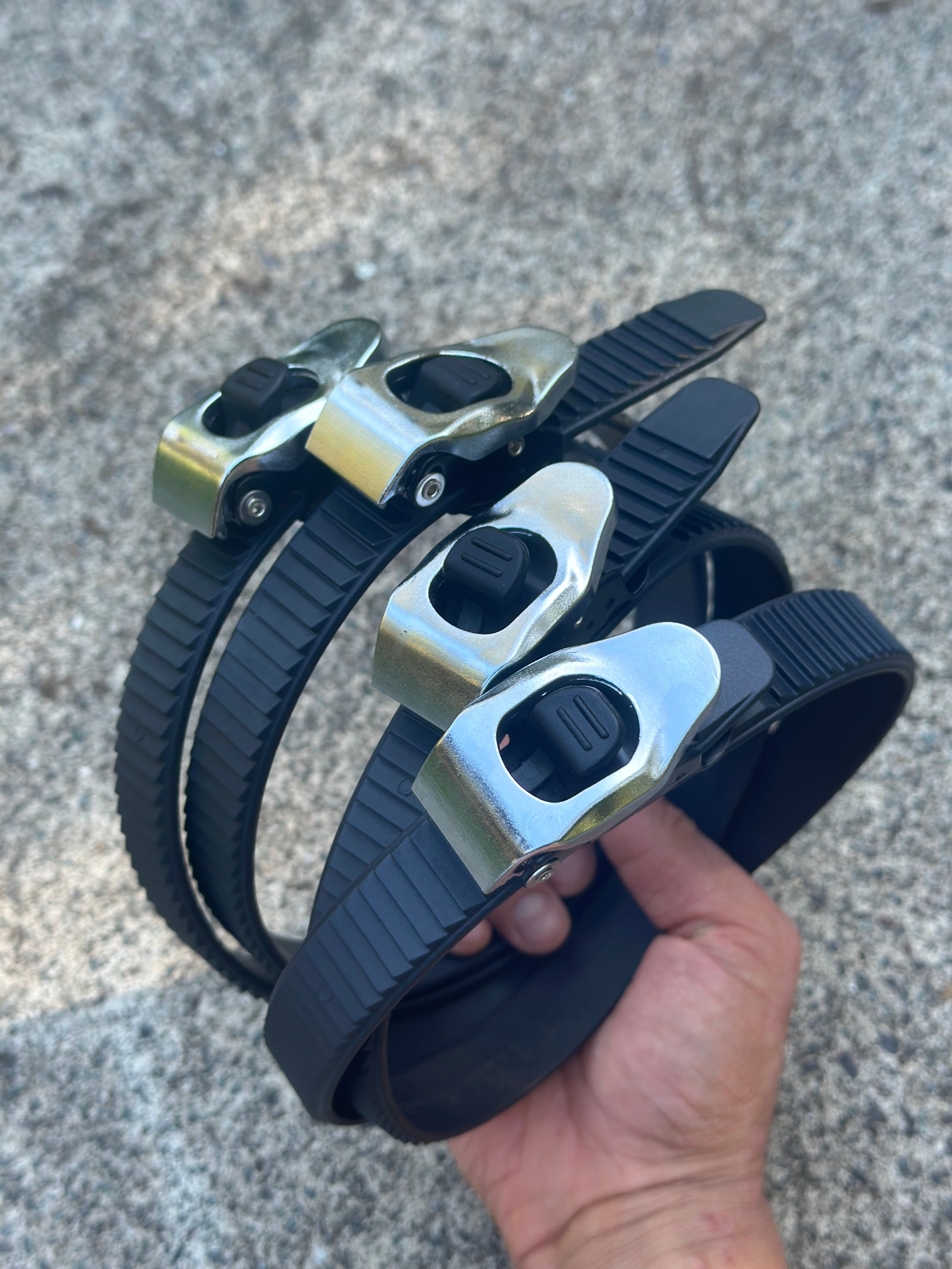 🔥Ultimate Heavy-Duty Grip Lock Strap – Secure Anything, Anywhere!