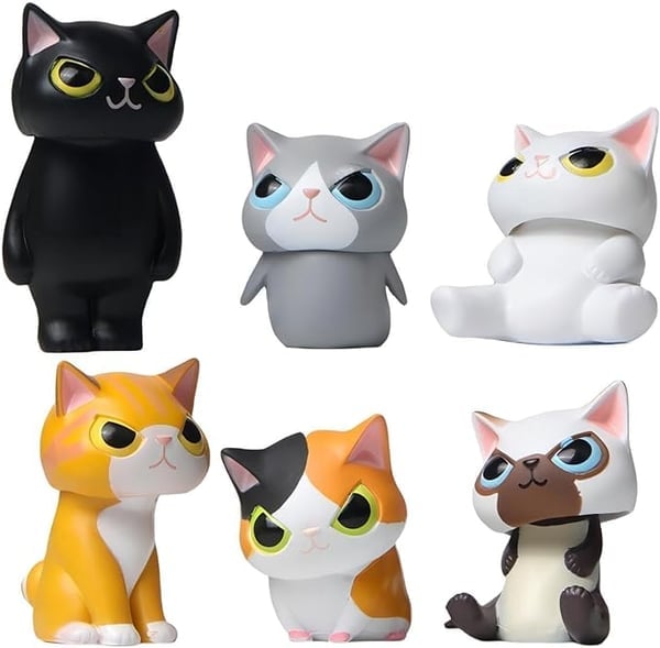 Camouflage Cat Figurine