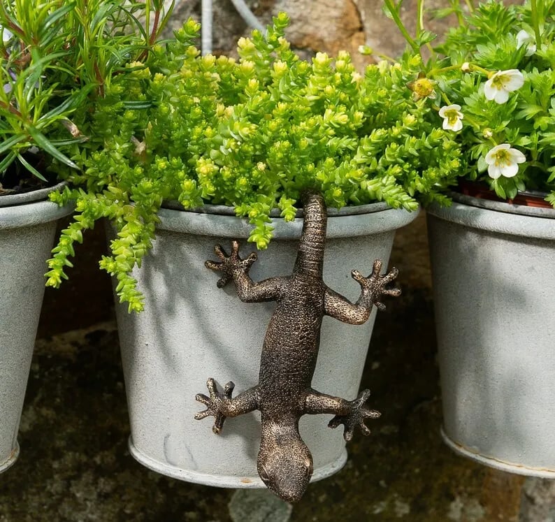 Cute potted plant decoration