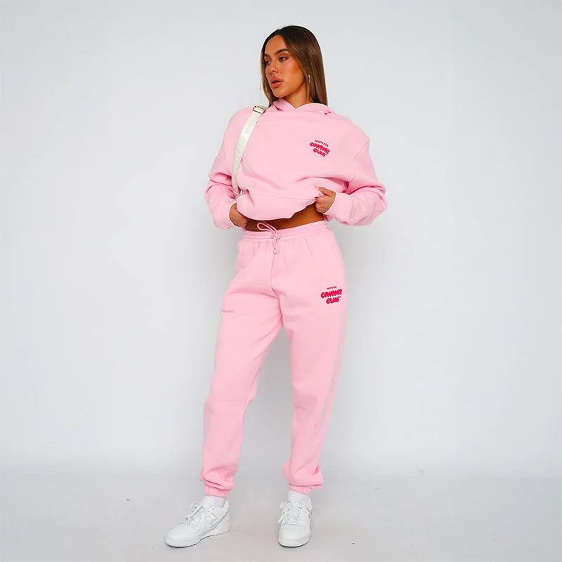 Vznaries Comfy Club Set