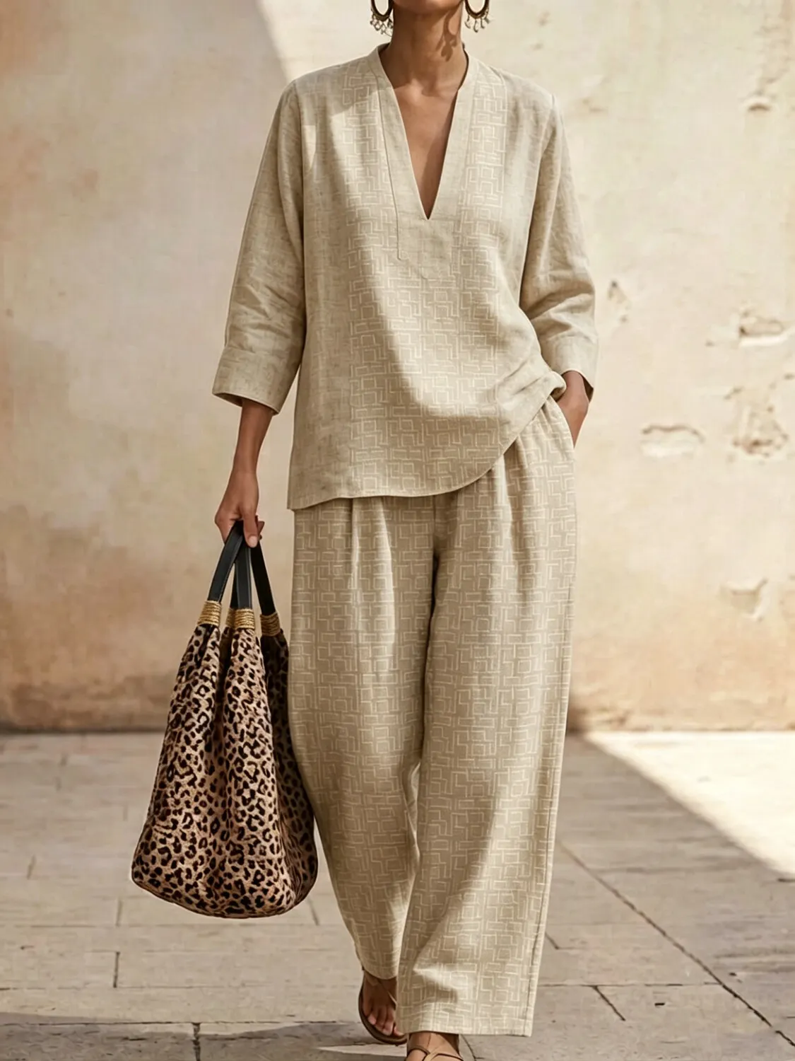 Women's Retro Geometric Maze Texture Print Deep V Neck Half Sleeve T-Shirt Wide Leg Pants Matching Set