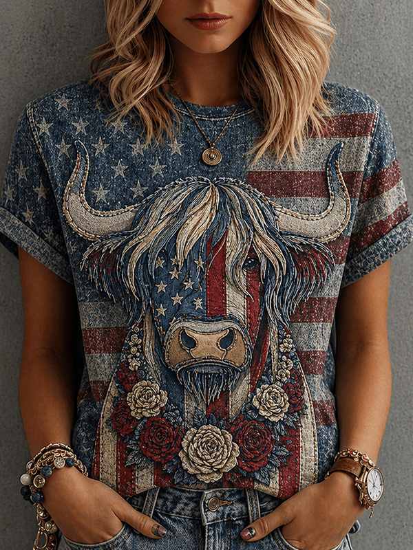Women's American Flag Highland Cow Floral Art Print Casual T-Shirt