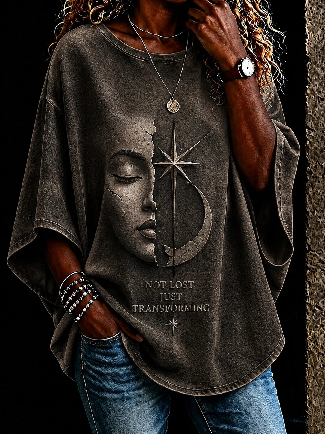 Women's Cracked Texture Half Face Star Moon Not Lost Just Transforming Graphic Print Casual T-Shirt