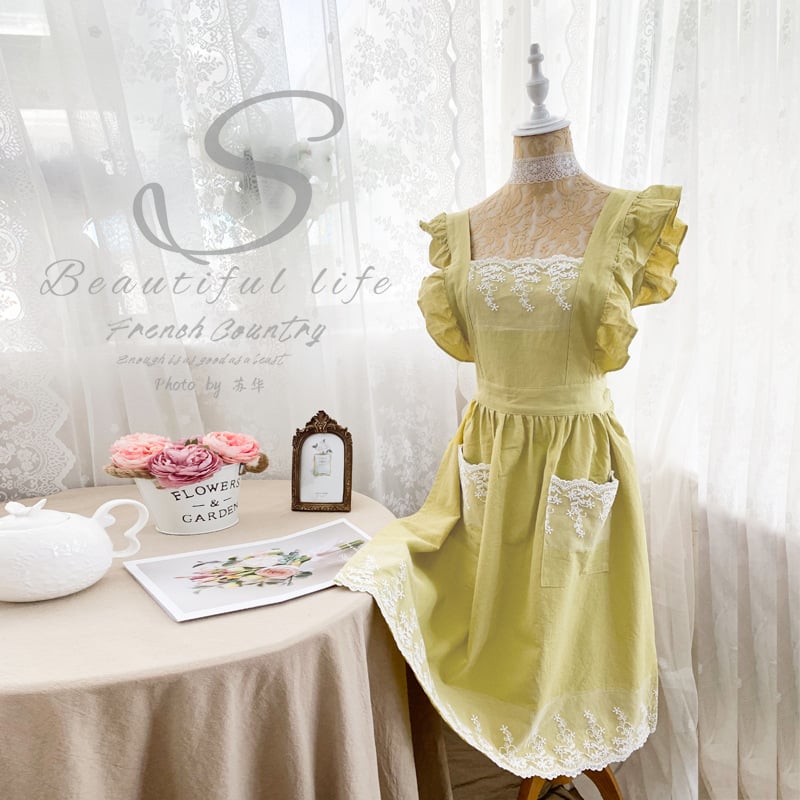 🌸The 100% Cotton Floral Apron – Soft, Stylish & Full Coverage