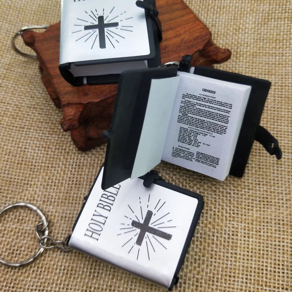 🔥LAST DAY 50% OFF - 📚✨Mini Bible Keychain Pendant