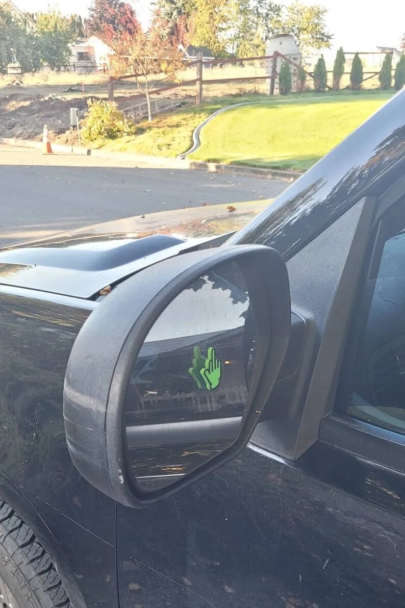 🔥LAST DAY 49% OFF -🖕🏻Middle Finger Suction Cup