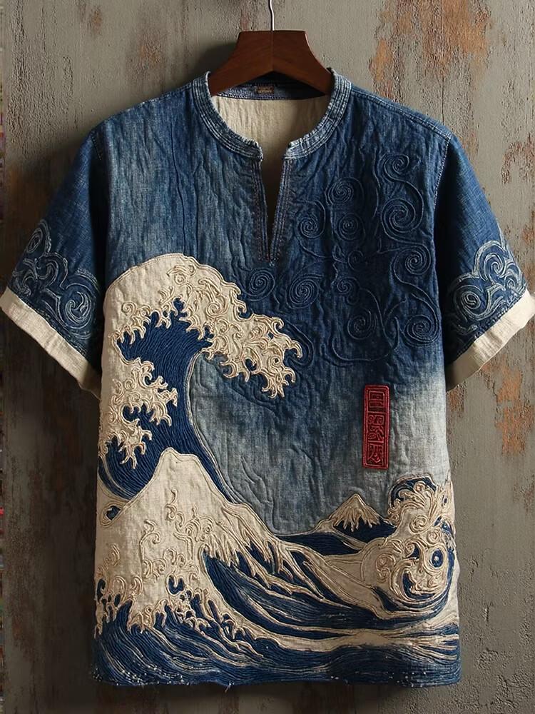 Men's The Great Wave Ukiyo-e Art Print V Neck T-Shirt