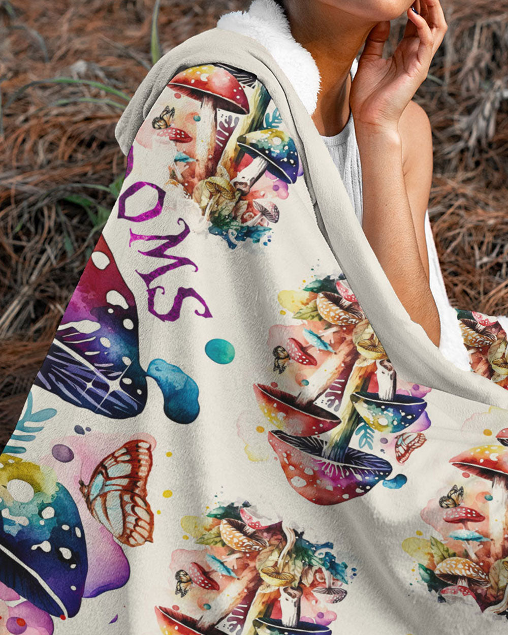 EAT MUSHROOMS SEE THE UNIVERSE SHERPA BLANKET HOODIE - TY2302234