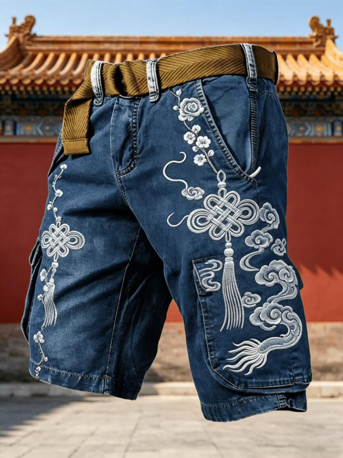 Men's Auspicious Clouds Chinese Knot Print Cargo Shorts
