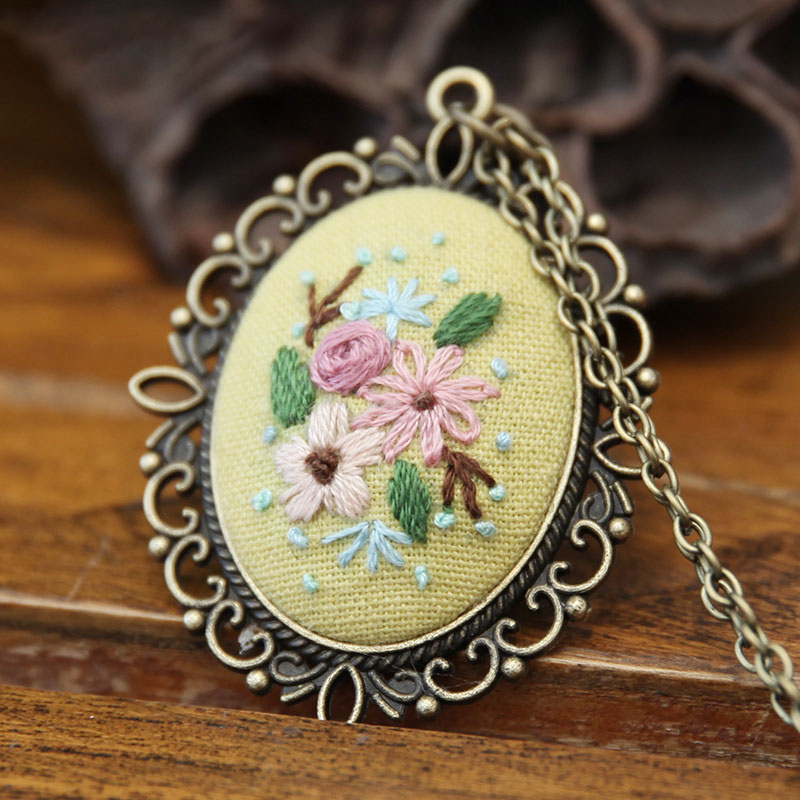 DIY Necklace - Flowers