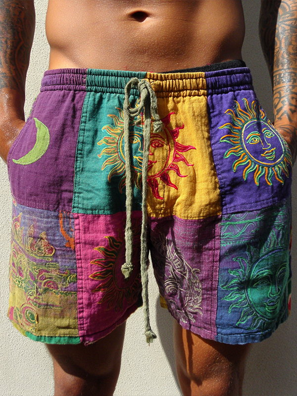 Men's Mysterious Sun And Moon Hippie Color Block Art Print Casual Shorts