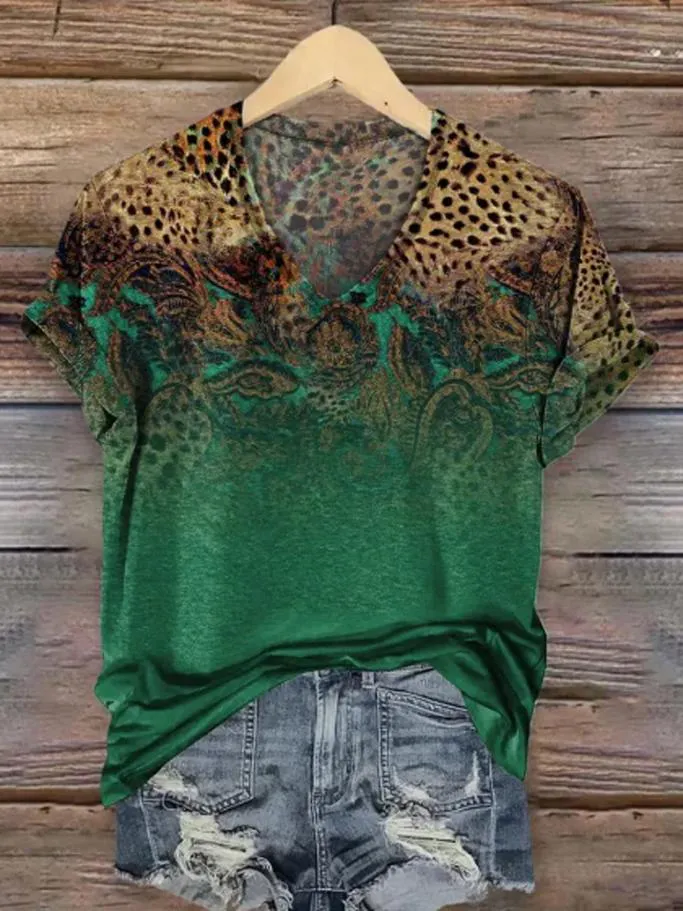 Women's Leopard Paisley Ombre Gradient Print Casual V Neck T-Shirt
