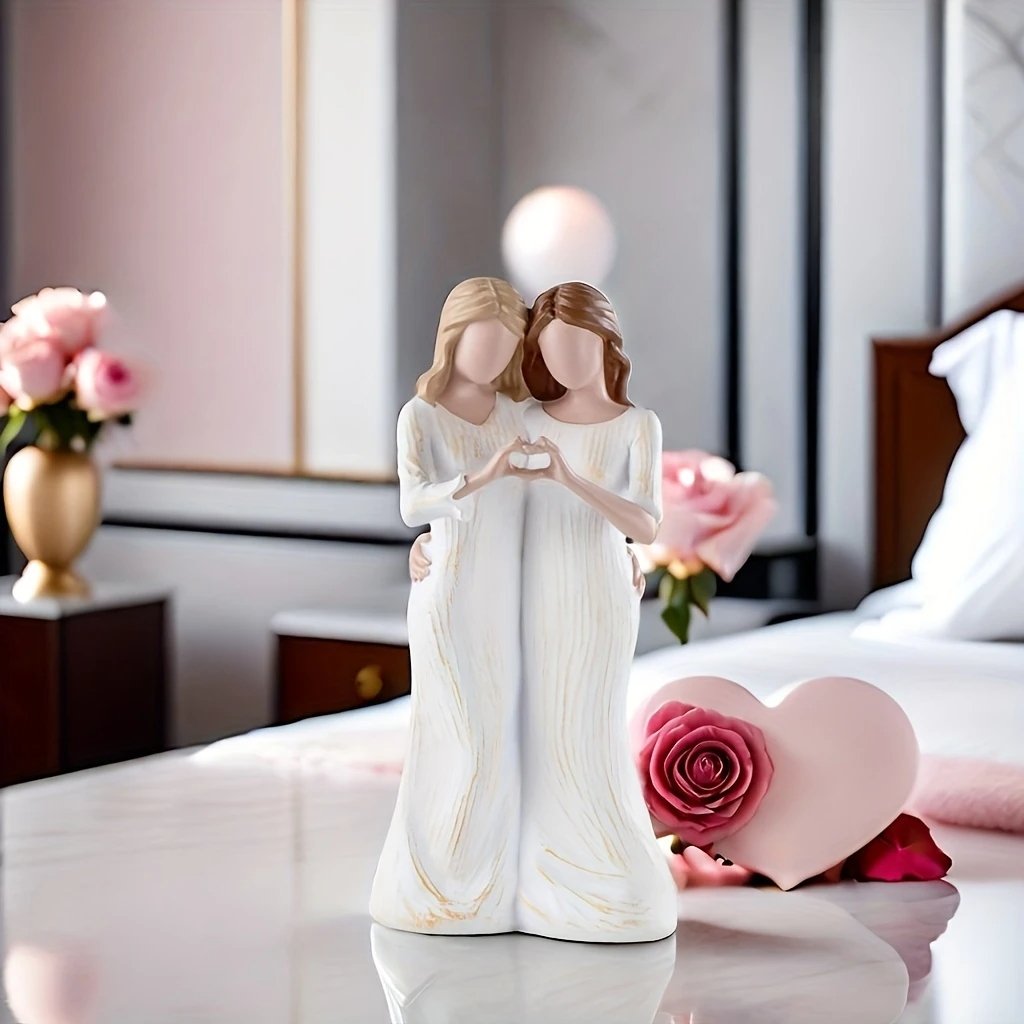 💕✨Mother and Daughter Close Heart Gesture Statue