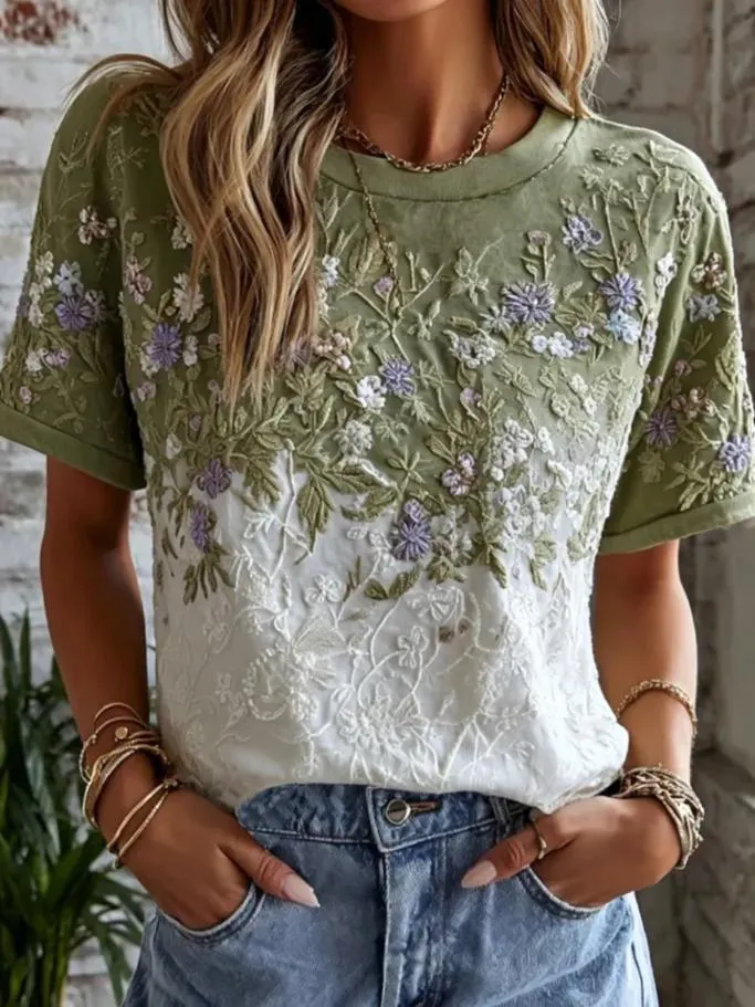 Women's Gradient Floral Art Print Casual T-Shirt