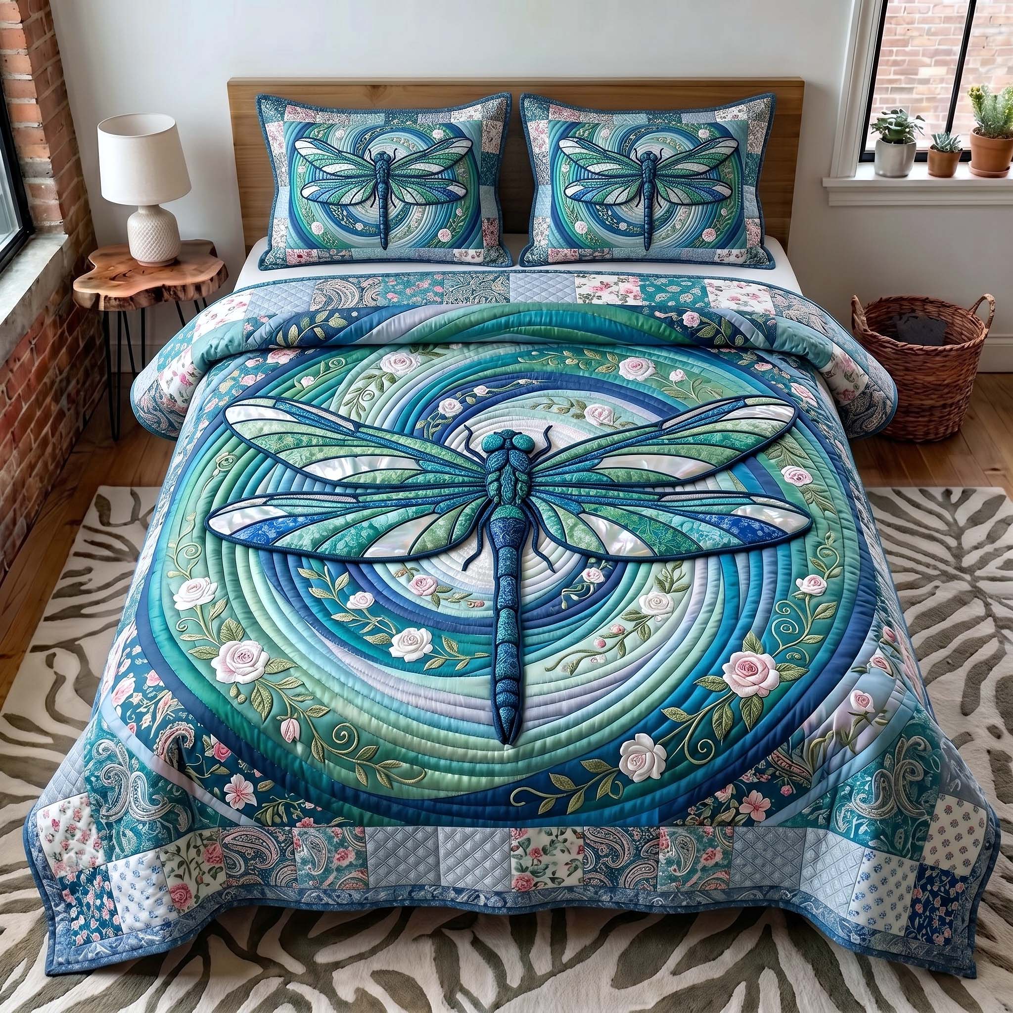 Serenity Wings 3-Piece Quilted Bedding Set GFTOTP19396
