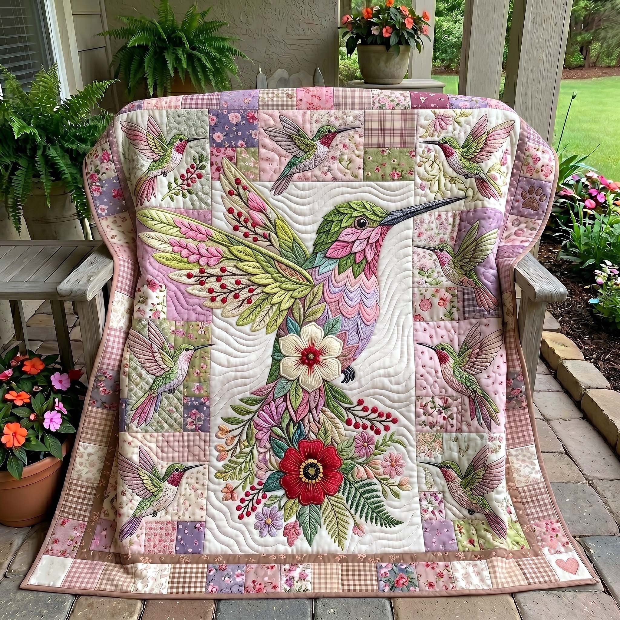 Humming Grace Quilted Blanket GFTOTP19681