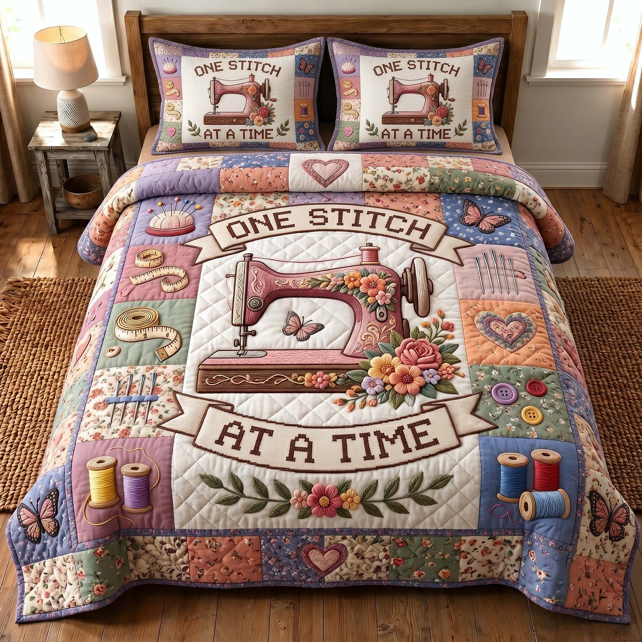 Petal Stitchery 3-Piece Quilted Bedding Set GFTOTP19688