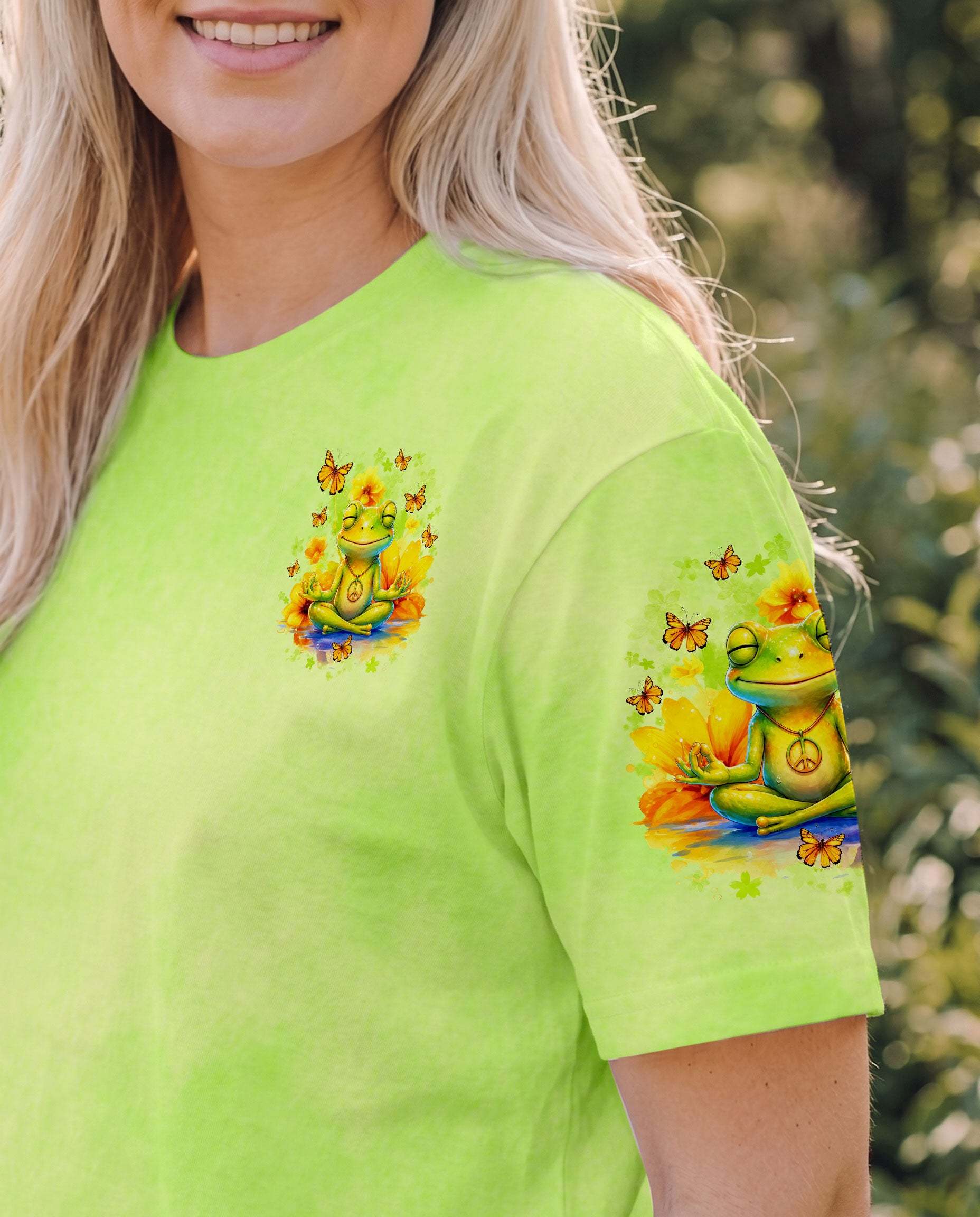 EVERYTHING IS FIGUREOUTABLE FROG ALL OVER PRINT  - TLNO1107261